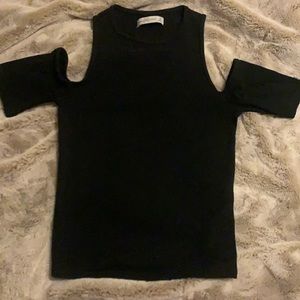 black no shoulder tank